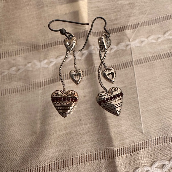 Elegant Silver Necklace - Picture 5 of 8